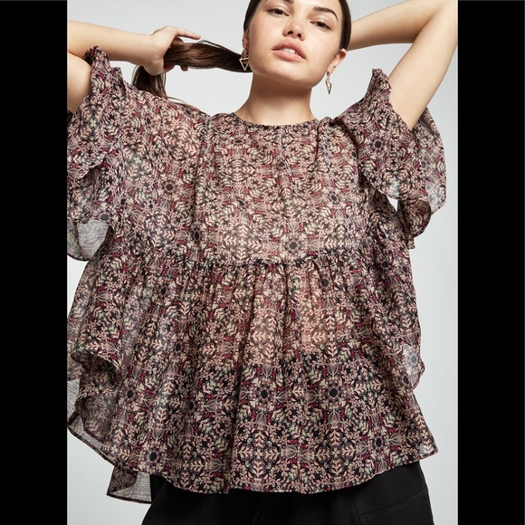 BCBGeneration 🌸Ruffle Top (r22) - Picture 2 of 6